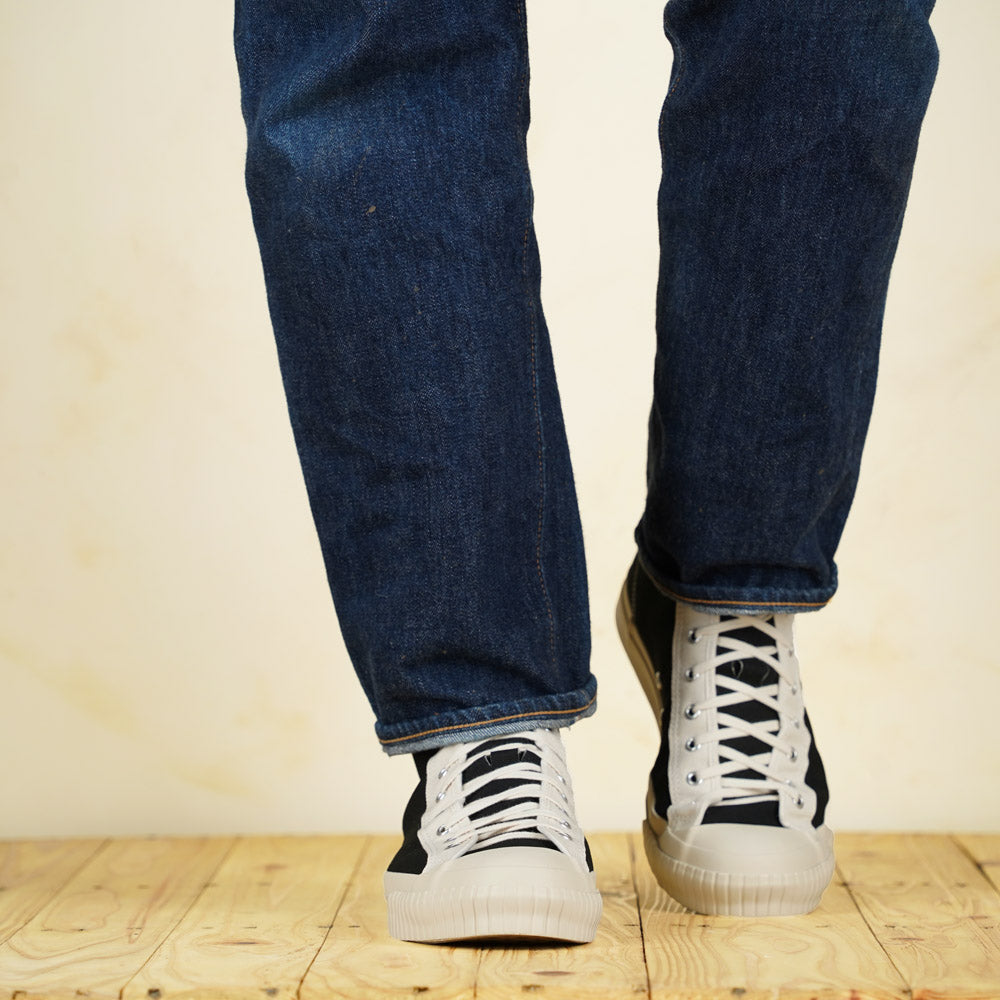 Wearmasters lot 408 Hi-Top Sneakers - Black X White