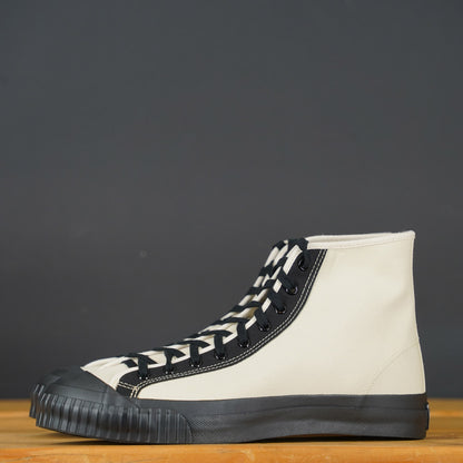 Wearmasters lot 408 Hi-Top Sneakers - White X Black