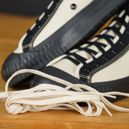 Wearmasters lot 408 Hi-Top Sneakers - White X Black