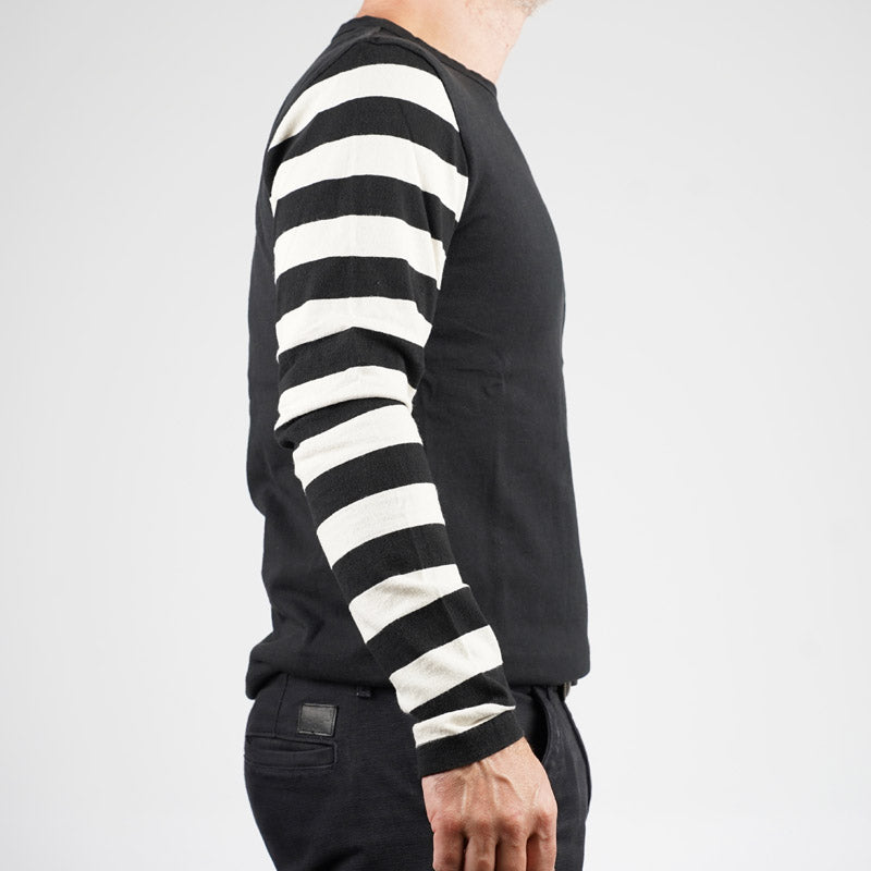 Freenote Cloth shifter l/S tee black combo