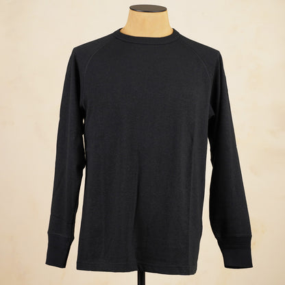 Heimat Raglan Long Sleeve Hemp/ Cotton T-Shirt – Schwarz