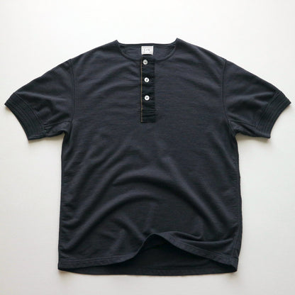 Loop & Weft COMBED YARN SS Henley - Antique Black