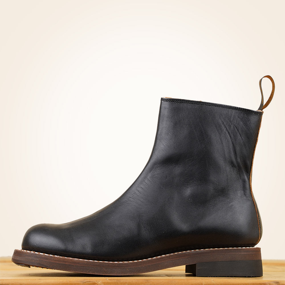 Casper Boots - Black Horsefront