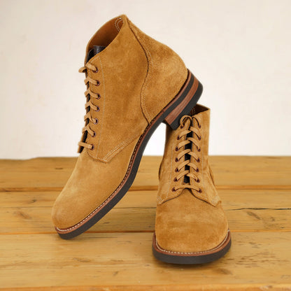 Rolling Dub Trio - M42.5 Boots - Beige Waxed Suede