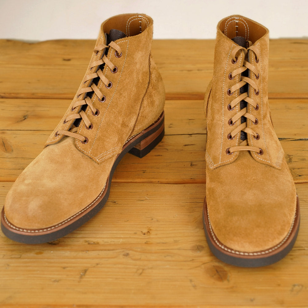 Rolling Dub Trio - M42.5 Boots - Beige Waxed Suede