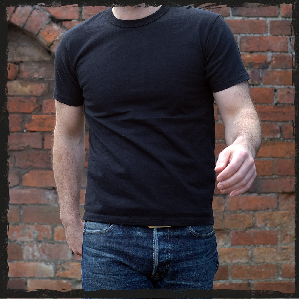 The Strike Gold Plain T-Shirt - Black