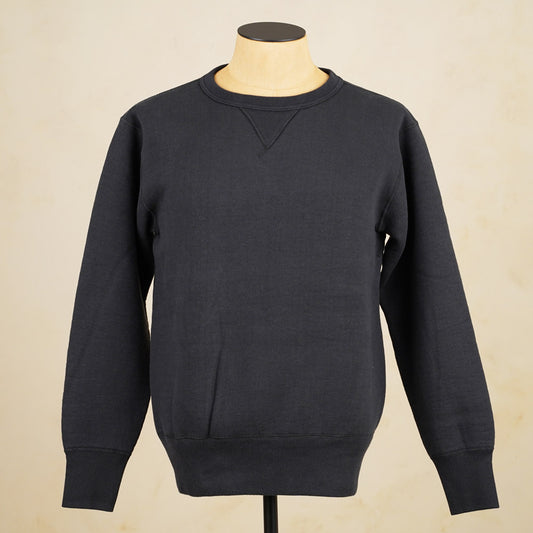 The Strike Gold Sweatshirt – Black