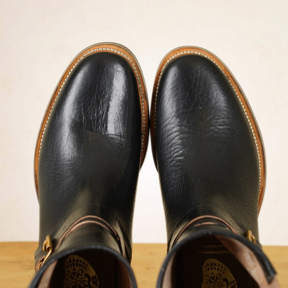 UNMARKED Engineer Boots - Black Holanda Bison Leather