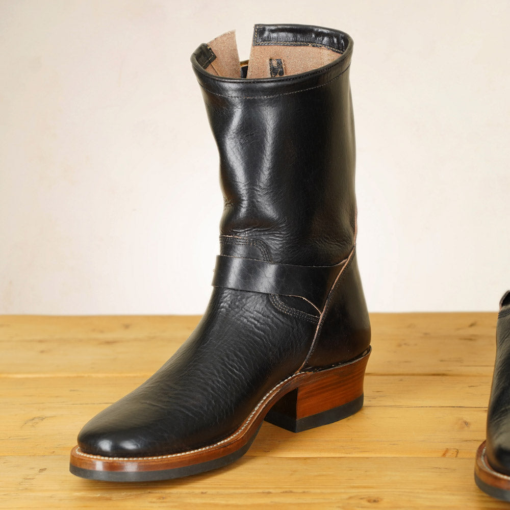 UNMARKED Engineer Boots - Black Holanda Bison Leather