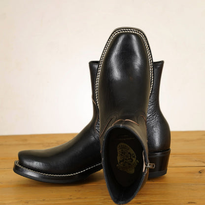 UNMARKED Juan Snip Toe Boots - Black Holanda Bison Leather