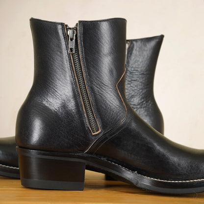 UNMARKED Juan Snip Toe Boots - Black Holanda Bison Leather
