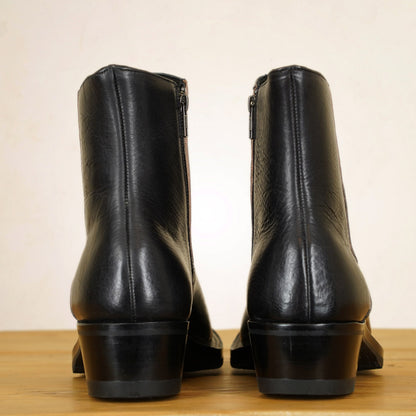 UNMARKED Juan Snip Toe Boots - Black Holanda Bison Leather