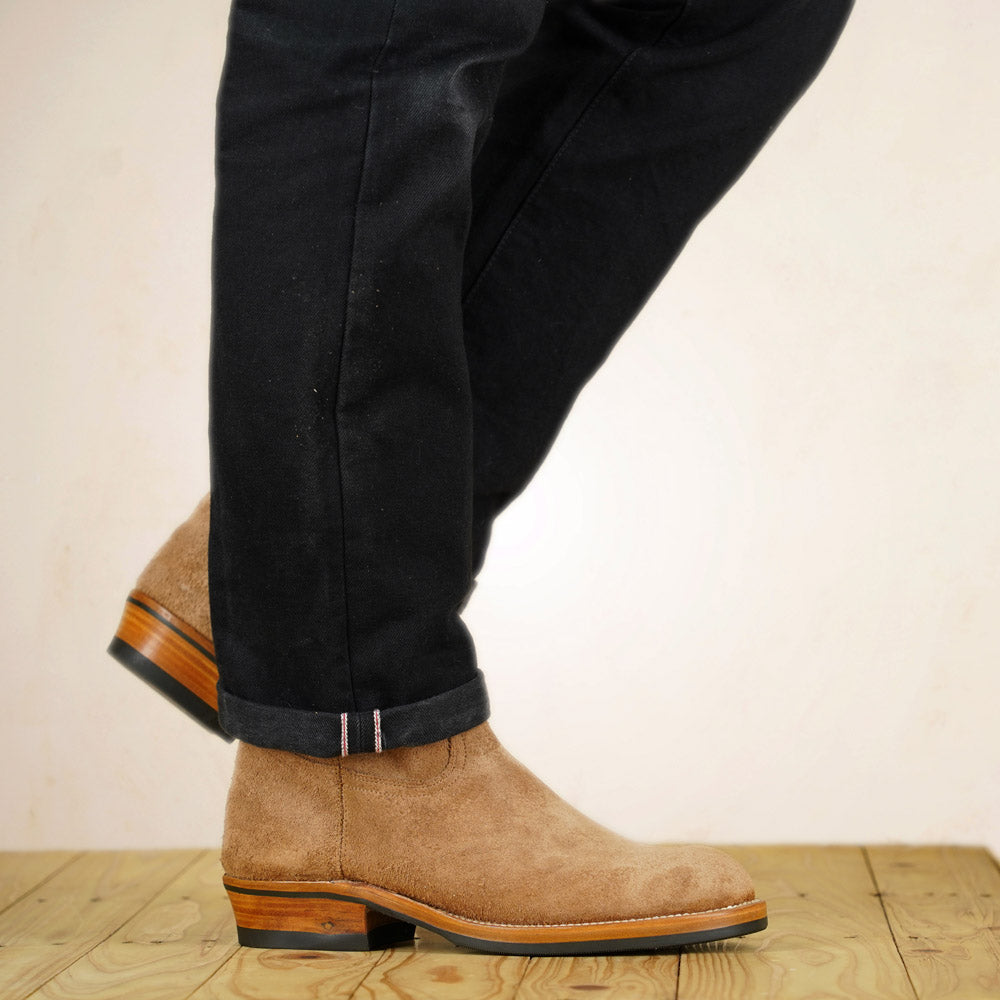 UNMARKED Lechuguera Boots - Dark Sand Suede