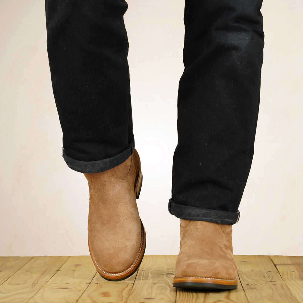 UNMARKED Lechuguera Boots - Dark Sand Suede