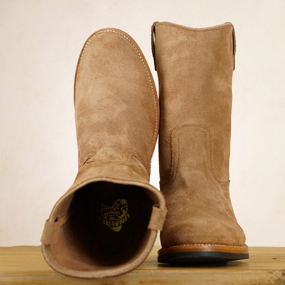 UNMARKED Lechuguera Boots - Dark Sand Suede