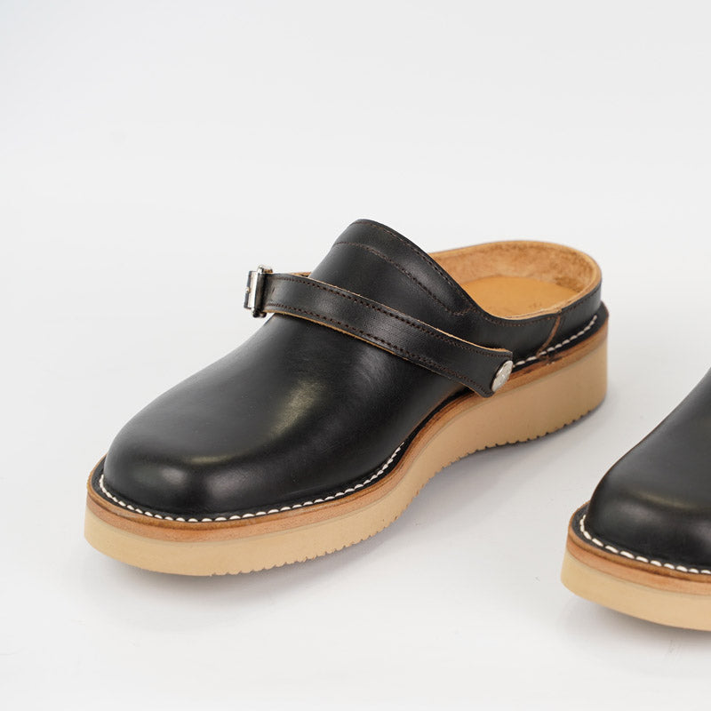 Zerrows Sabot Sandals black latigo leather