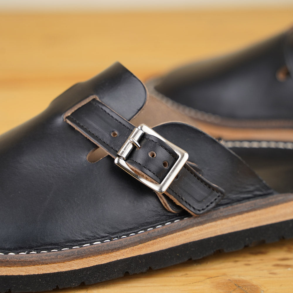 Zerrows Slit Sandals - Olive CXL