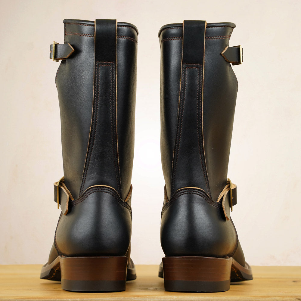Zerrows Engineer Boots  - Black Tea-Core Latigo