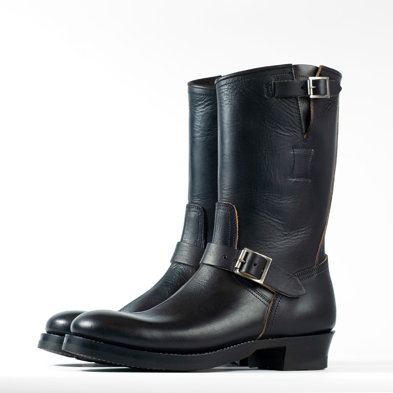Clinch 11″ Wide Last Engineer Boots – Overdyed Black Latigo Leather