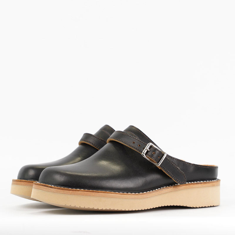 Zerrows Sabot Sandals – Black Tea Core Latigo Leather